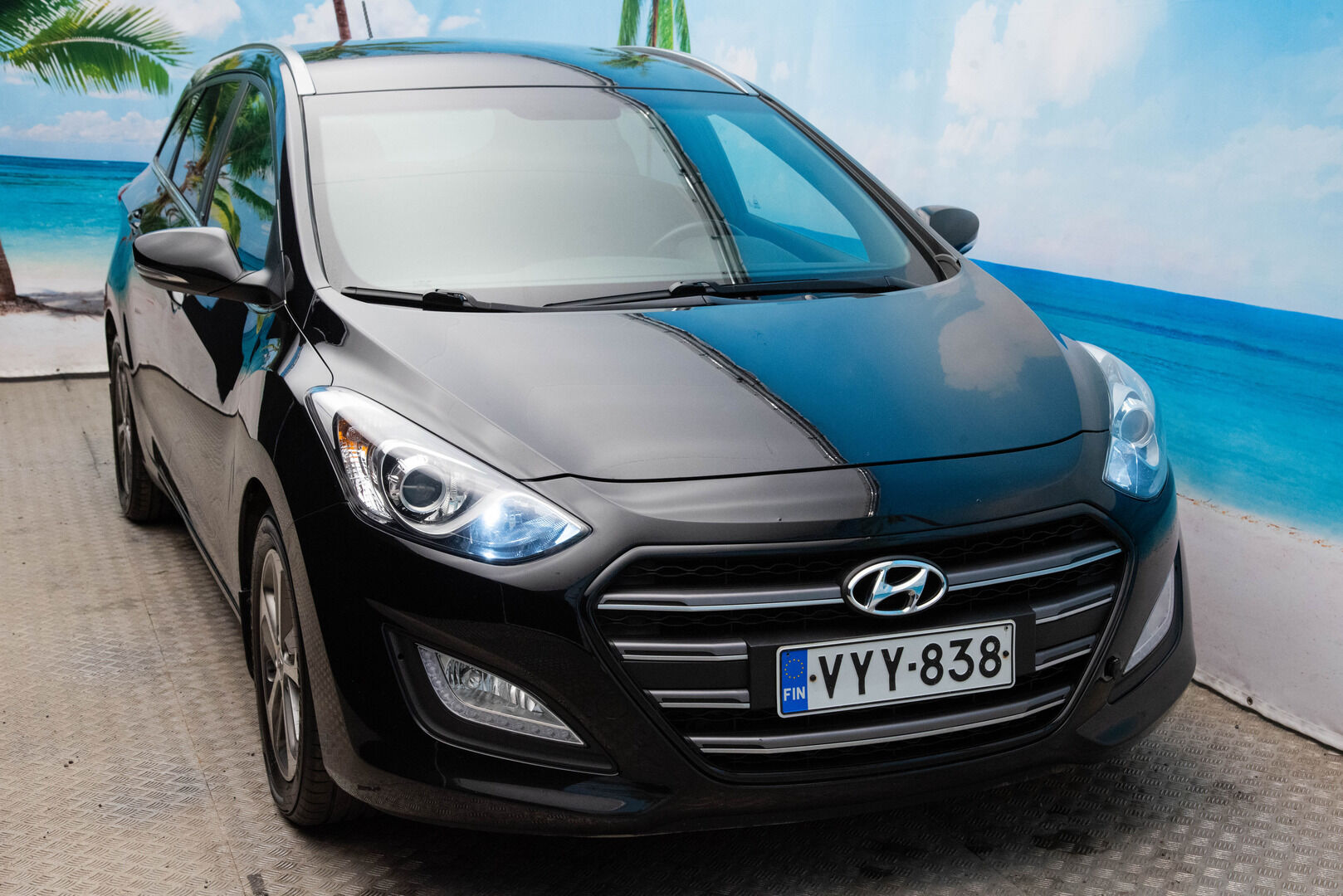 Hyundai i30 Wagon 2017 1,6 6MT ISG GO! ** Suomi-Auto / Lohkolämmitin / Vakionopeudensäädin / P-tutkat ** - HULLUT AVAJAISHULINAT KORKOTARJOUS 3,29 %