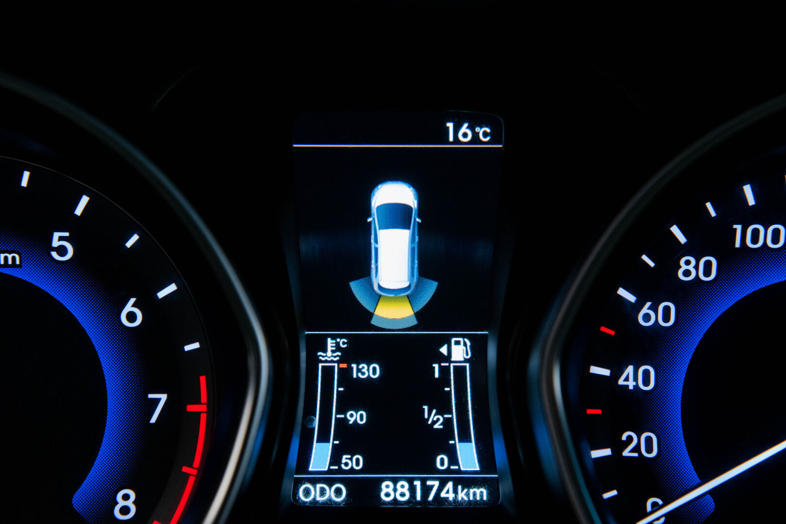 Hyundai i30 Wagon 2017 1,6 6MT ISG GO! ** Suomi-Auto / Lohkolämmitin / Vakionopeudensäädin / P-tutkat ** - HULLUT AVAJAISHULINAT KORKOTARJOUS 3,29 %