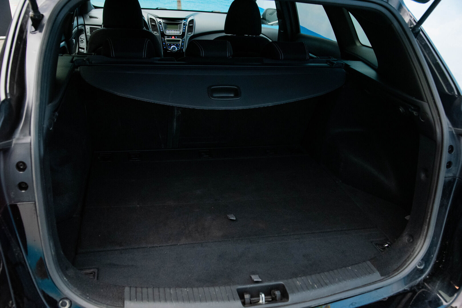 Hyundai i30 Wagon 2017 1,6 6MT ISG GO! ** Suomi-Auto / Lohkolämmitin / Vakionopeudensäädin / P-tutkat ** - HULLUT AVAJAISHULINAT KORKOTARJOUS 3,29 %