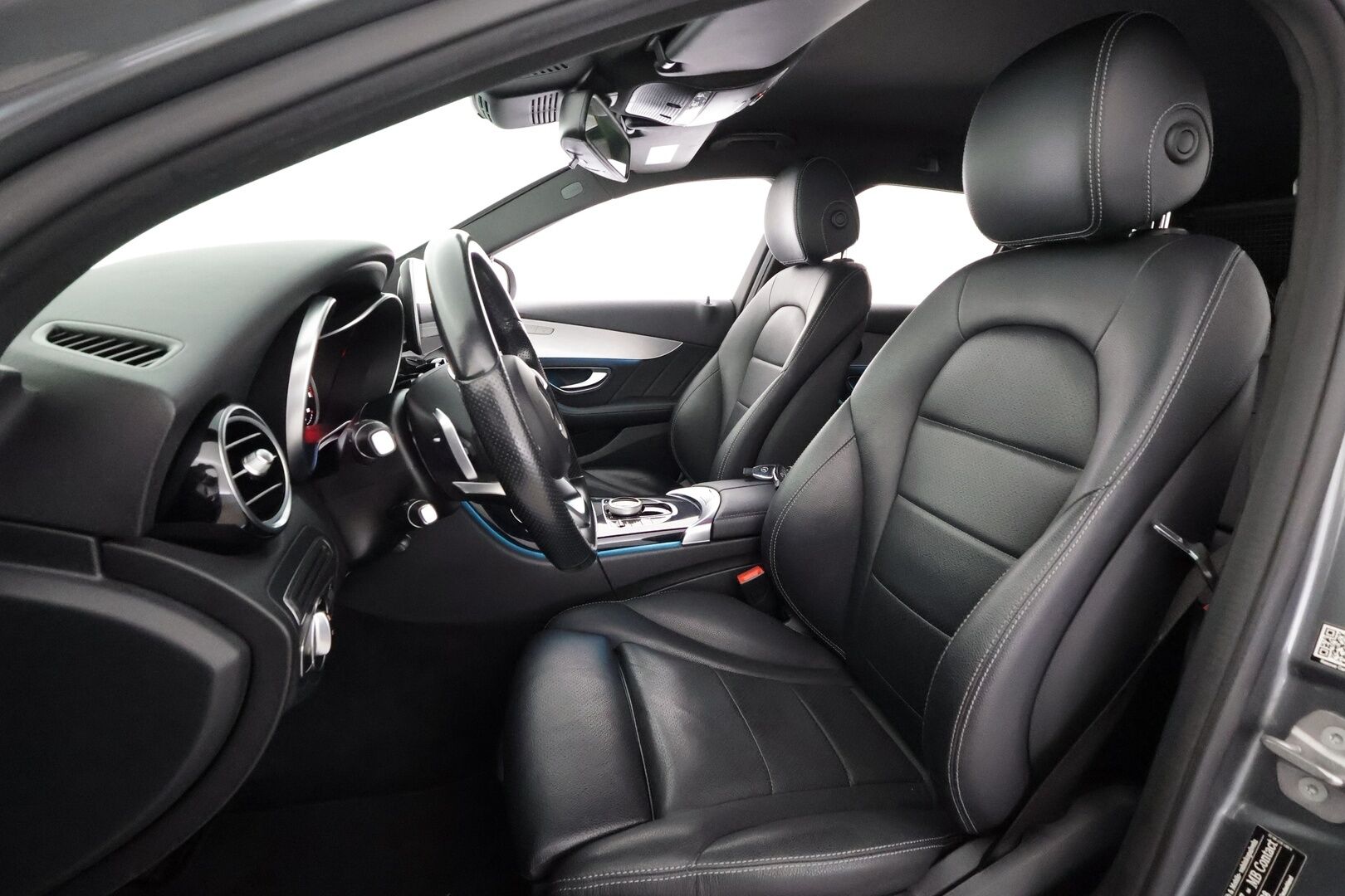 Mercedes-Benz C 2016 200 T A Business AMG - | Nahkaverhoilu | ILS-LED | Sporttipenkit | P.tutkat | Apple & Android | Dynamic Select | Bluetooth | 2x renkaat aluin | Hyvä huoltohistoria | 