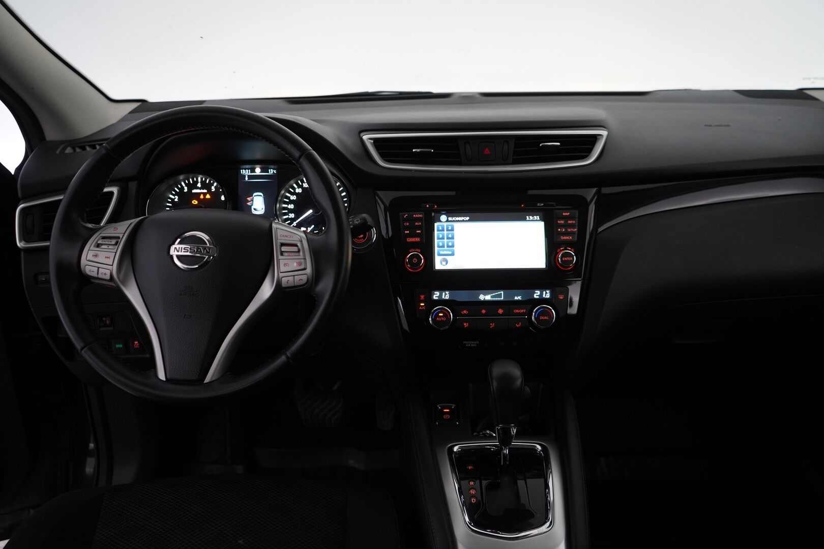 Nissan Qashqai 2016 YritysOutlet - Myydään vain yrityksille - Suomi-auto / Kahdet renkaat / Kattava huoltohistoria!