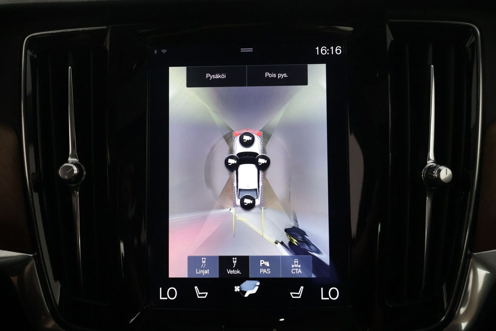 Volvo S90 2017 D5 AWD Inscription aut - | Huippu varusteet | Bower & Wilkins | 360-Kamera | BLIS | Sähkökoukku | Kattoluukku | Webasto | HUD | Adapt.LED | Adapt.Vakkari | 