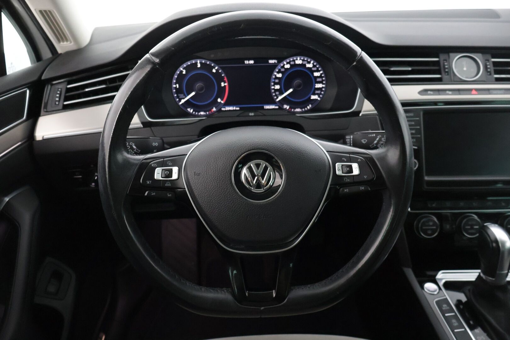 Volkswagen Passat 2017 Variant Highline 1,6 TDI 88 kW (120 hv) DSG-automaatti * Adapt.vakkari / Digimittari / Webasto / Carplay / Sähkökontti * - Suomi-auto / Jakopää tehty / Kahdet vanteet