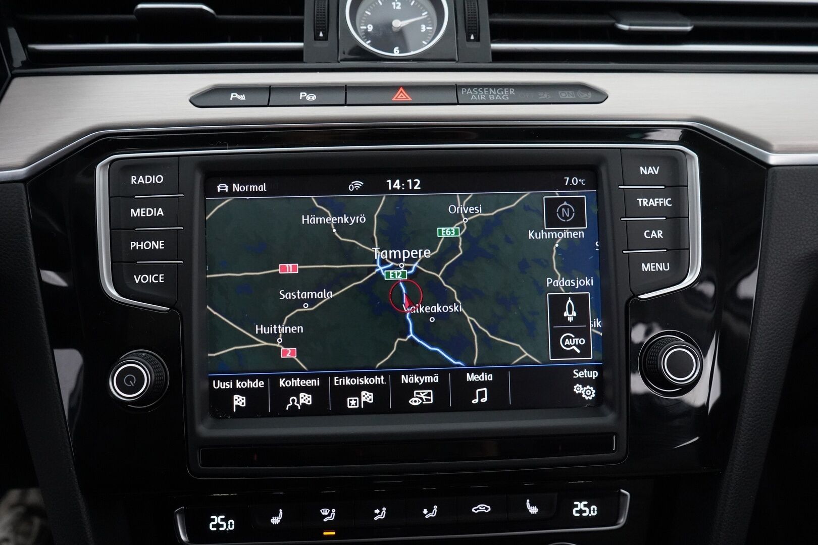Volkswagen Passat 2017 Variant Highline 1,6 TDI 88 kW (120 hv) DSG-automaatti - ACC | Digimittaristo | Webasto | Apple Carplay | Sähkökontti | Suomi-auto | Jakopää tehty | Kahdet vanteet