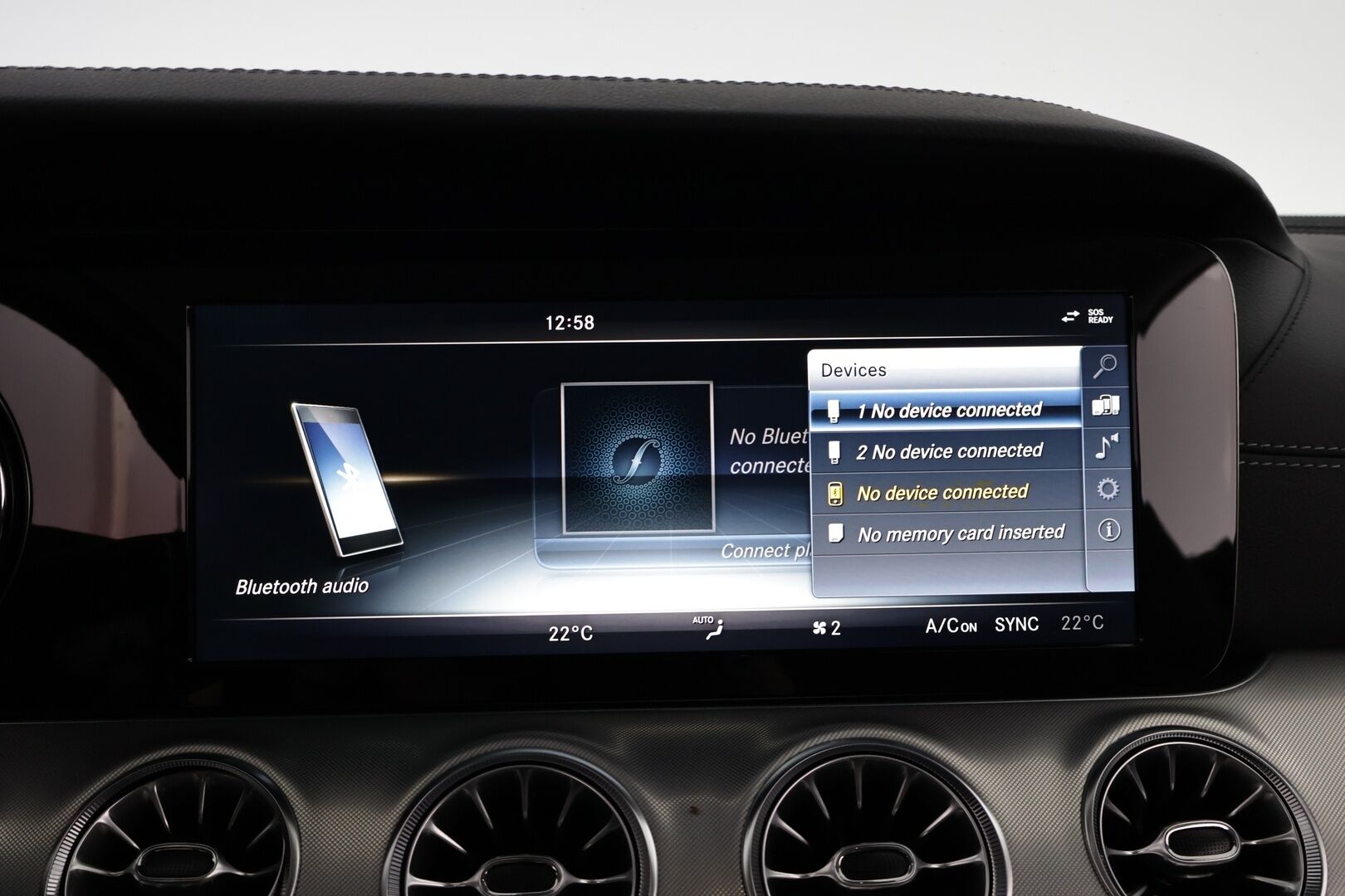 Mercedes-Benz E 2017 220 d A Coupé - Nahkasisusta / Multibeam-LED / 360-Kamera / Navi / Lohko & Sisäpistoke / Vakkari / Kahdet renkaat aluvantein | Upea Mattaväri!