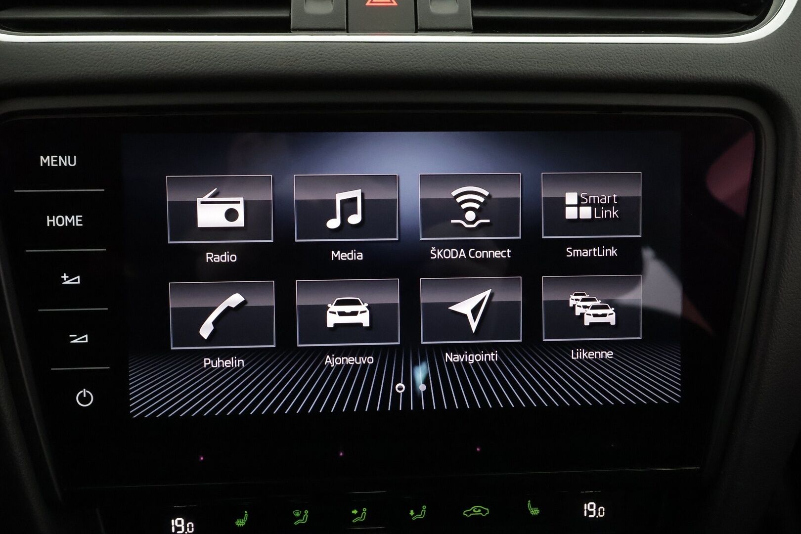 Skoda Octavia 2018 1,4 TSI Style Autom. * Vakkari / Webasto / P.tutkat / Keyless / LED / Apple&Android / Navi* - Suomi-auto / Kahdet Renkaat - HULLUT AVAJAISHULINAT KORKOTARJOUS 3,29 %