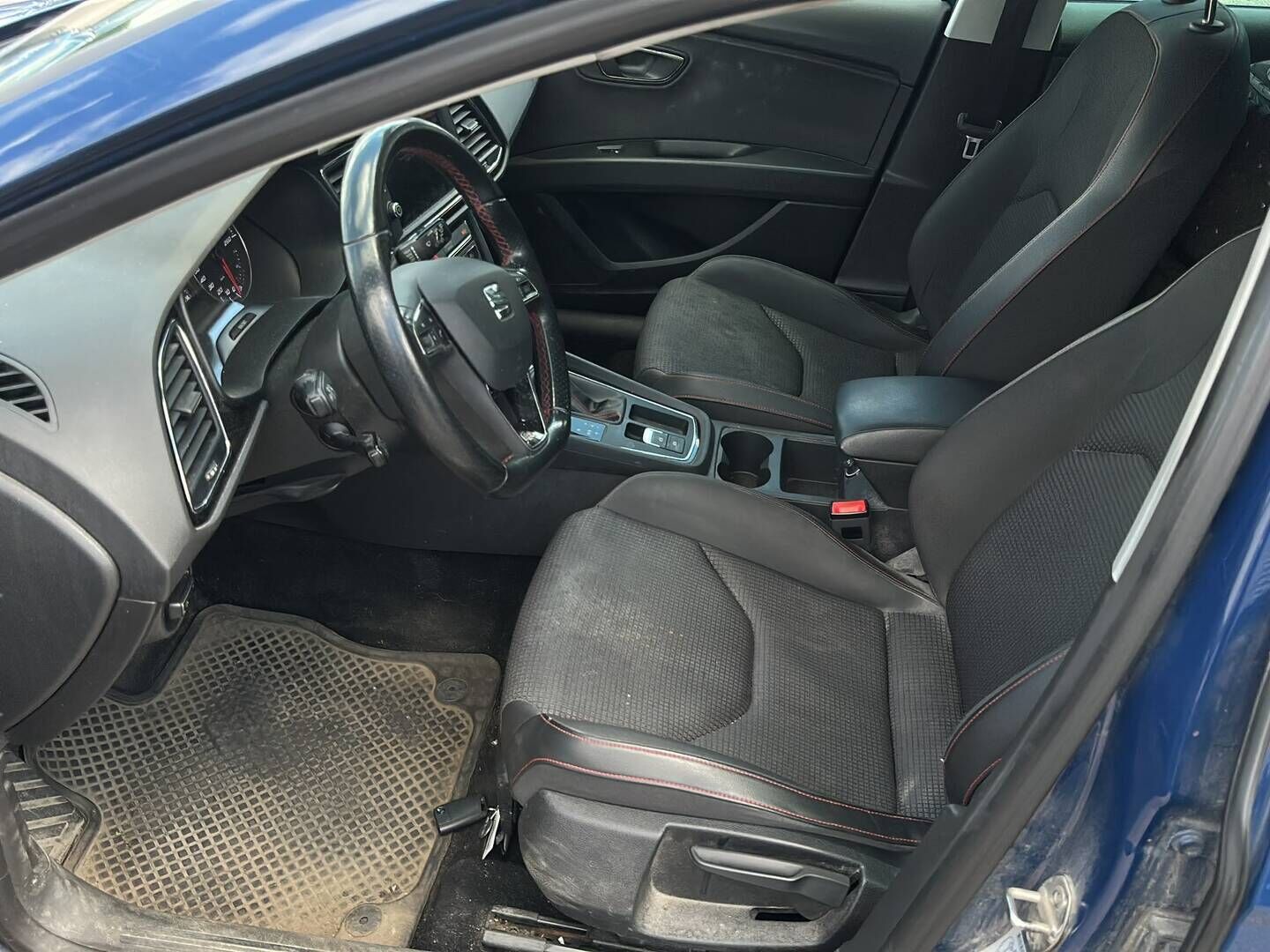 Seat Leon ST 2017 1,4 TSI 150 ACT FR DSG - ACC | P-käyttönenlämmitin | App-connect | Komea peli!
