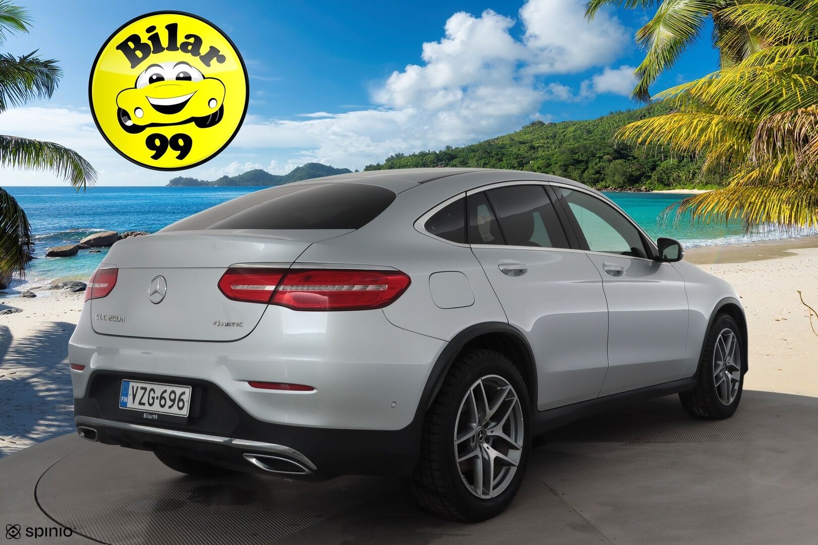 Mercedes-Benz GLC 2017 250 d Coupé 4Matic A Premium Business AMG * Burmester / Webasto / Koukku / ILS-LED / P.kamera / Sportnahat / Navi * - Lasikattoluukku / Suomi-auto / Kahdet renkaat