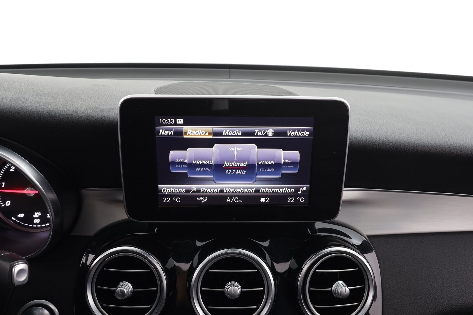 Mercedes-Benz GLC 2017 250 d Coupé 4Matic A Premium Business AMG * Burmester / Webasto / Koukku / ILS-LED / P.kamera / Sportnahat / Navi * - Lasikattoluukku / Suomi-auto / Kahdet renkaat