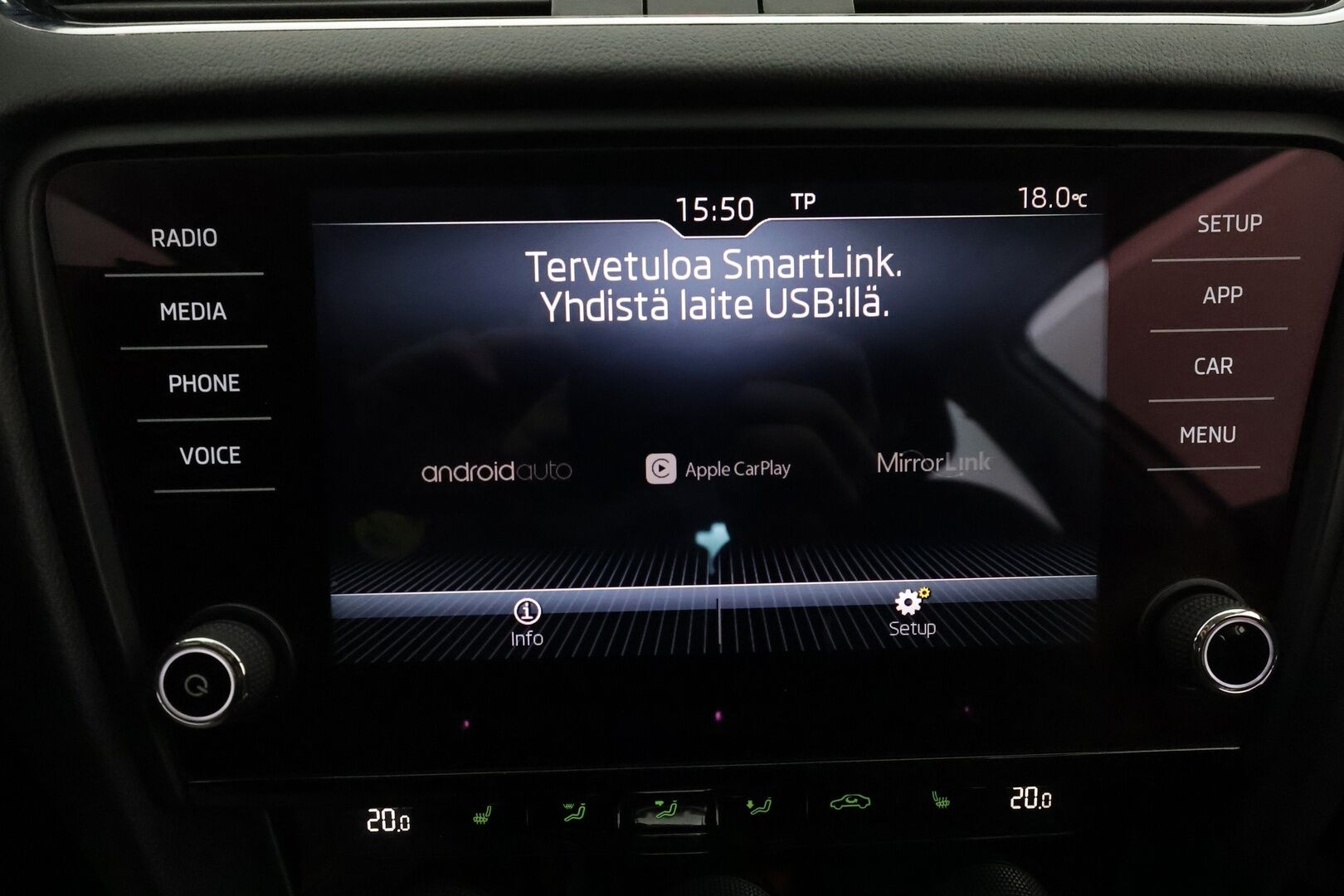 Skoda Octavia 2018 1,0 TSI Style DSG Autom. **Webasto / Koukku / LED-valot / P.Tutkat / Apple&Android / KeylessGO / 2x Renkaat**