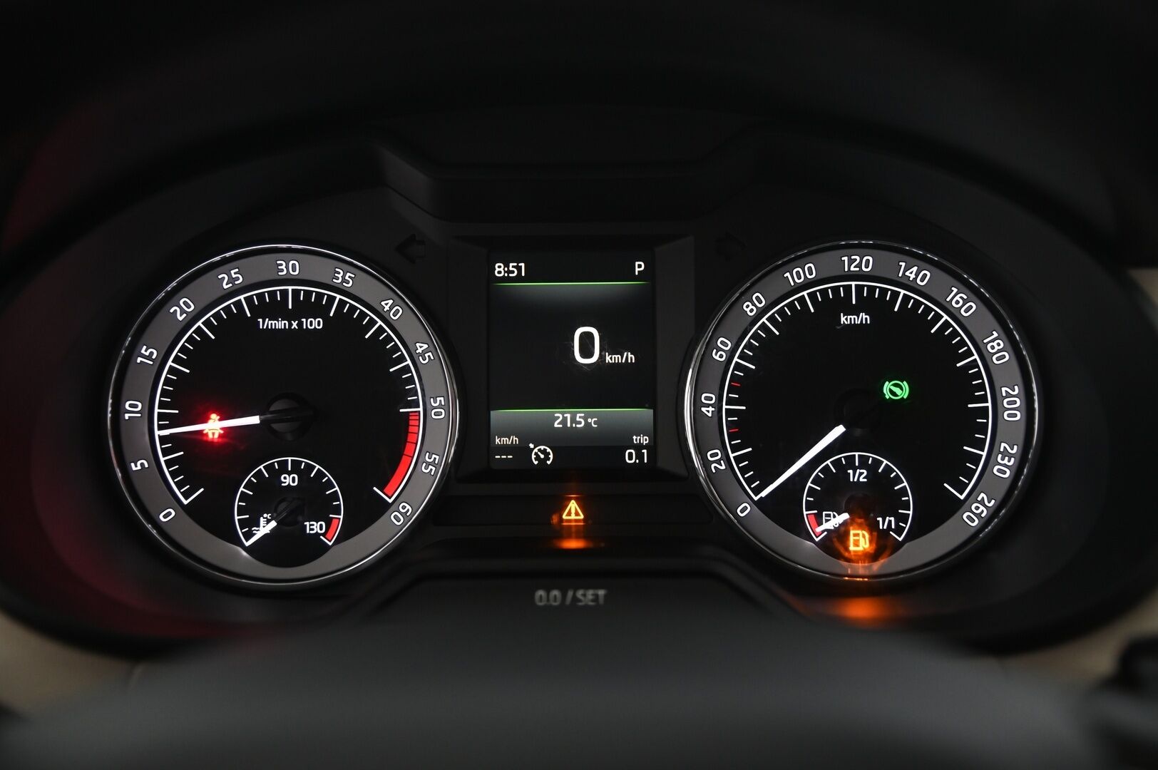 Skoda Octavia 2017 Combi 2,0 TDI 184 4x4 Style DSG Autom. - Adapt vakkari | Blis | Avaimeton kulku | Webasto | P*kamera | Lämmitettävä tuulilasi | Smartlink | 2.Om | Suomi-auto
