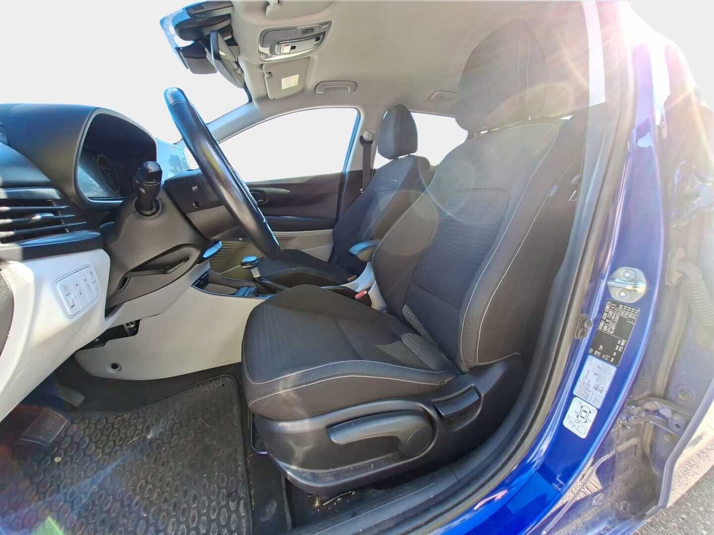 Hyundai i20 Hatchback 2020 1.0 T-GDi 120 hv 48V Hybrid 7DCT-aut. Style - Suomi-auto | 2x merkkirenkaat | Lohko- + sisälämppärit | Vakkari | Ratinlämmitin | Bose | Peruutuskamera | Carplay