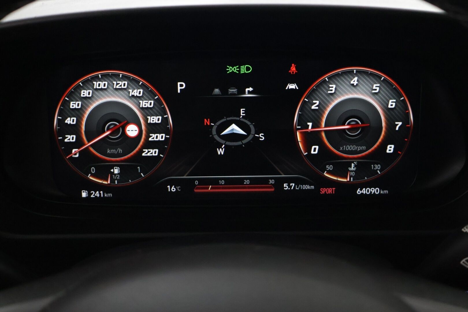 Hyundai i20 Hatchback 2021 1.0 T-GDi 120 hv 48V Hybrid 7DCT-aut. Style - Suomi-auto | 2x merkkirenkaat | Lohko- + sisälämppärit | Vakkari | Ratinlämmitin | Bose | Peruutuskamera | Carplay