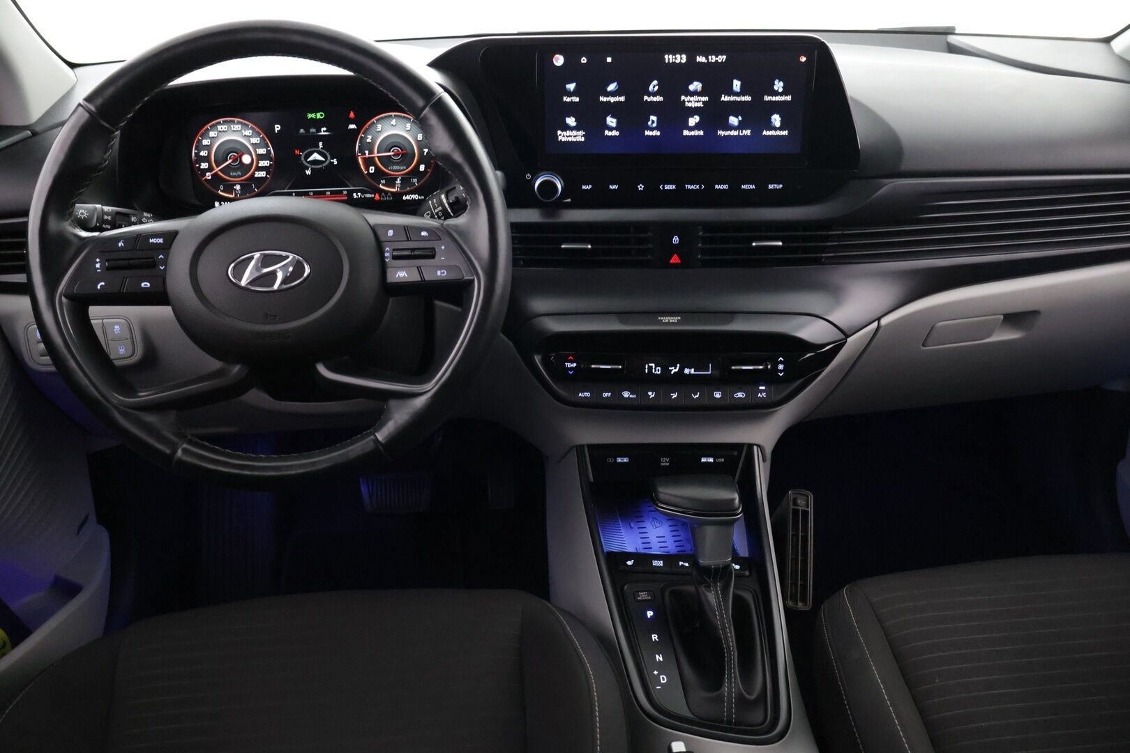 Hyundai i20 Hatchback 2021 1.0 T-GDi 120 hv 48V Hybrid 7DCT-aut. Style - Suomi-auto | 2x merkkirenkaat | Lohko- + sisälämppärit | Vakkari | Ratinlämmitin | Bose | Peruutuskamera | Carplay