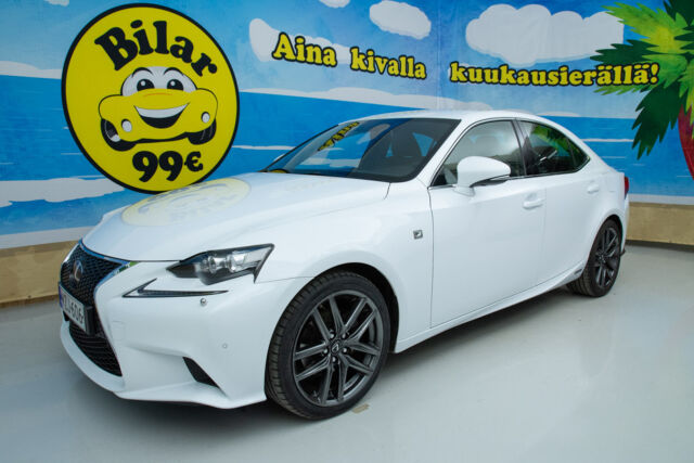 Lexus IS -kuva