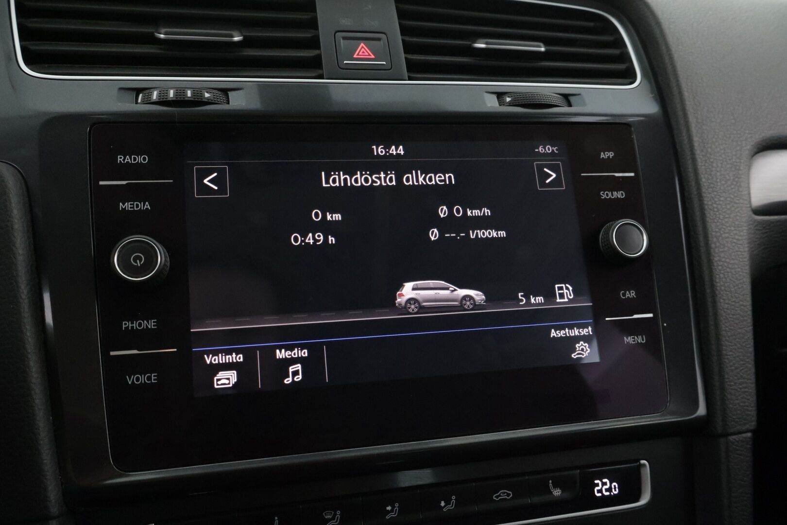 Volkswagen Golf 2017 Variant Comfortline 1,5 TSI EVO 96 kW (130 hv) BLUEMOTION DSG-automaatti **Suomi-auto / ACC / Hierovat istuimet - Suomi-auto / Hierovat etu-istuimet / ACC