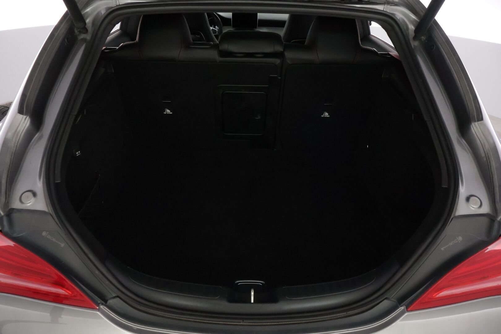 Mercedes-Benz CLA 45 AMG 2016 4MATIC Shooting Brake * Harman&Kardon / ILS / Panorama / Sport-Putkisto / Comand-Navi / Muistit / Night-paketti * - *Juuri huollettu / Upea äänimaailma / Kahdet renkaat vanteilla* - HULLUT VÄLIPÄIVÄT KORKOTARJOUS 2,49%