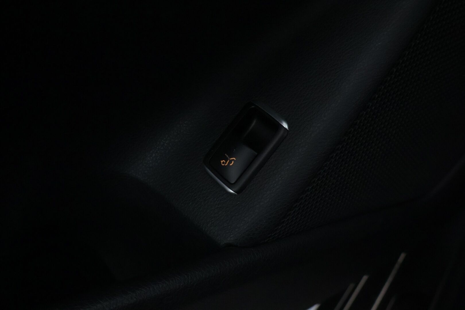 Mercedes-Benz CLA 45 AMG 2016 4MATIC Shooting Brake * H&K / ILS / Panorama / Sport-Putkisto / Navi / Muistit * - *Juuri huollettu / Upea äänimaailma / Kahdet renkaat vanteilla*