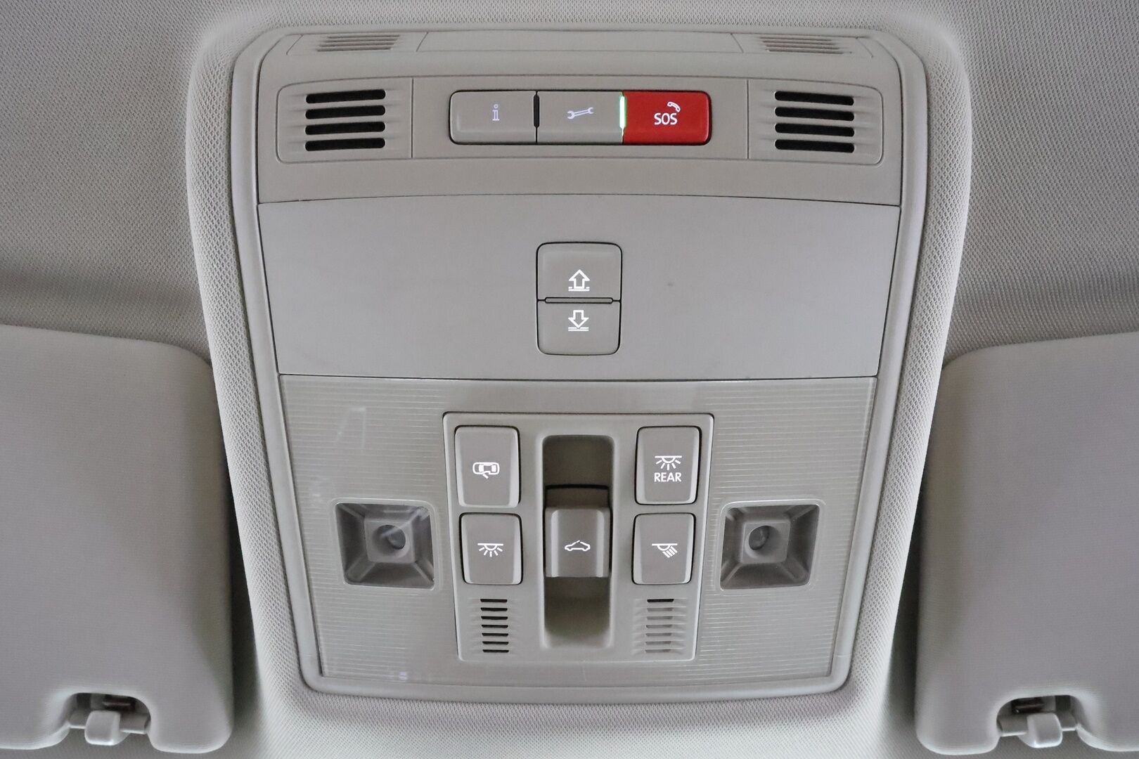 Skoda Kodiaq 2018 1,4 TSI 4x4 Style DSG * Panorama / Webasto / Koukku / ACC / LED / 360 / Canton / Muistipenkit * - Suomi-auto / Kahdet renkaat aluvanteilla