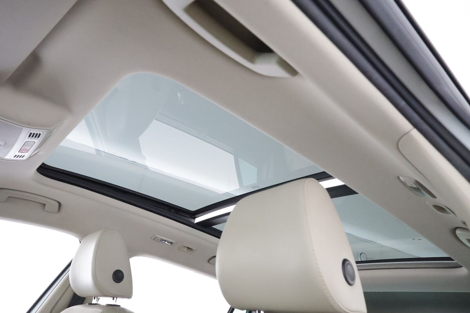 Skoda Kodiaq 2018 1,4 TSI 4x4 Style DSG * Panorama / Webasto / Koukku / ACC / LED / 360 / Canton / Muistipenkit * - Suomi-auto / Kahdet renkaat aluvanteilla