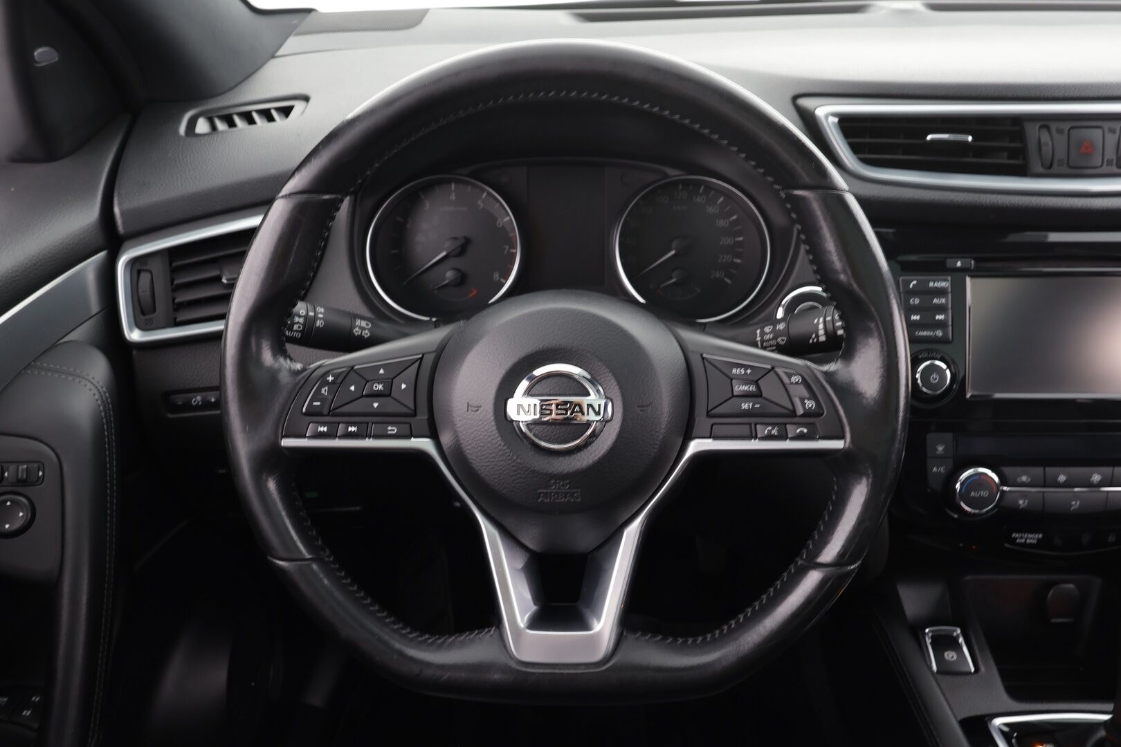 Nissan Qashqai 2018 DIG-T 115 Tekna+ 2WD Xtronic Bose PFEB * Bose / LED / 360° / Lasikatto / Muistipenkki / Navi / Kaistavahti / Keyless * - Suomi-auto / Kahdet renkaat