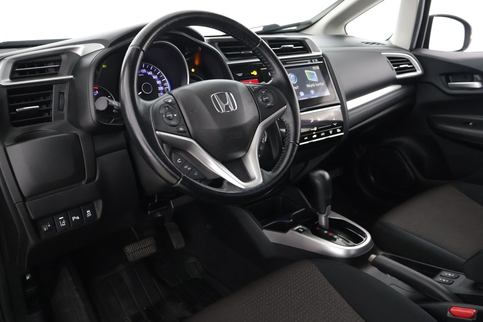 Honda Jazz 2018 5D 1,3 Elegance Navi CVT **Siisti ja vähän ajettu / Kamera / Tutkat / Vakkari** - Kahdet renkaat aluvantein / Tutkat edessä ja takana / Hyvä huoltohistoria