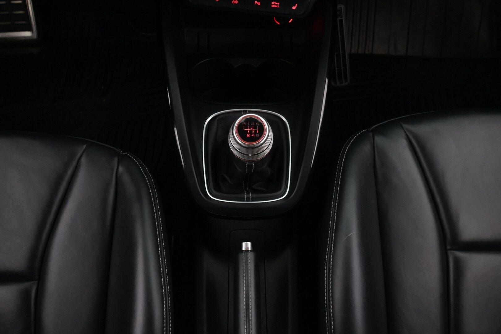 Audi S1 2015 231hv Quattro 2,0 * Bose / Lohko+Sisälämmitin / Nahkasisusta / MMI Plus / Tutkat / Xenon  / Black-Gloss Styling * - *Kahdet renkaat vanteineen / Sähäkkä neliveto* - HULLU BLACKWEEK KORKOTARJOUS 2,49%