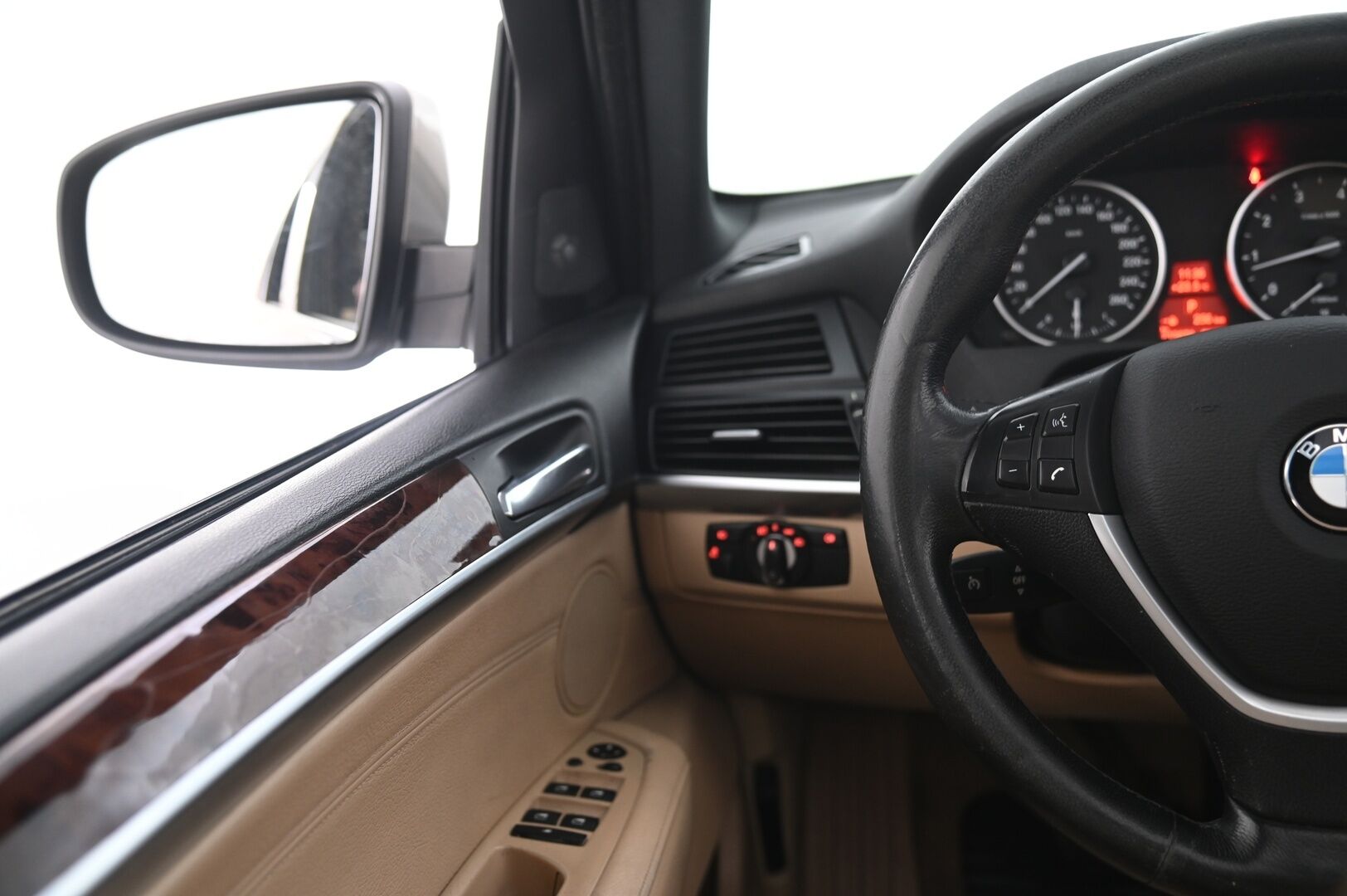 BMW X5 2007 BMW X5 4,8i E70 SAV * MYYDÄÄN HUUTOKAUPAT.COM* - Webasto | Proffanavi | Hifi | Panorama | Adaptive Drive | Xenon | Comfort Muisteilla | Koukku | Juuri Leimattu | MYYDÄÄN HUUTOKAUPAT.COM