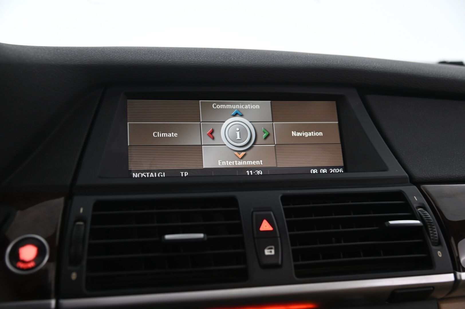 BMW X5 2007 BMW X5 4,8i E70 SAV * MYYDÄÄN HUUTOKAUPAT.COM* - Webasto | Proffanavi | Hifi | Panorama | Adaptive Drive | Xenon | Comfort Muisteilla | Koukku | Juuri Leimattu | MYYDÄÄN HUUTOKAUPAT.COM