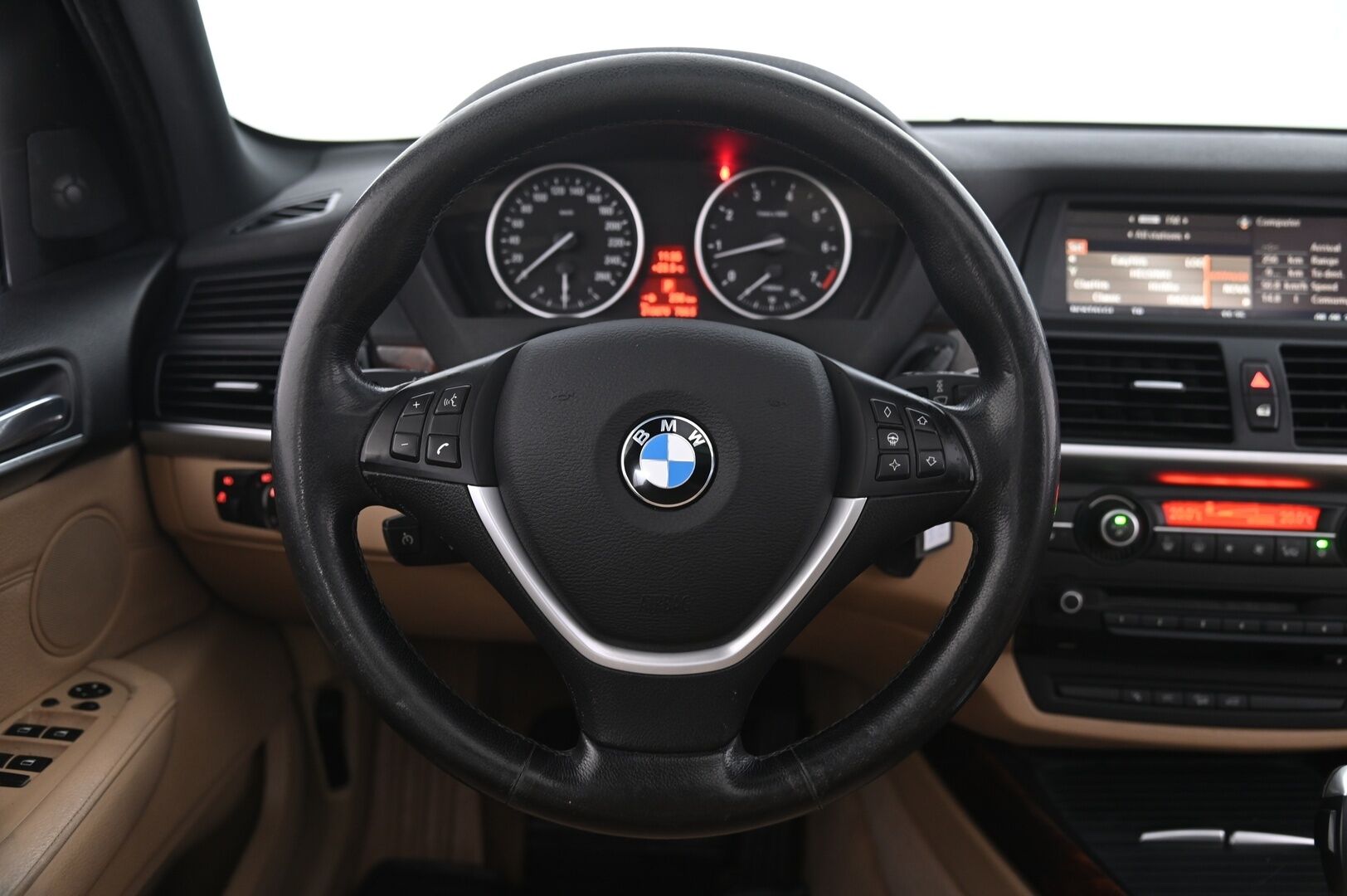 BMW X5 2007 BMW X5 4,8i E70 SAV * MYYDÄÄN HUUTOKAUPAT.COM* - Webasto | Proffanavi | Hifi | Panorama | Adaptive Drive | Xenon | Comfort Muisteilla | Koukku | Juuri Leimattu | MYYDÄÄN HUUTOKAUPAT.COM