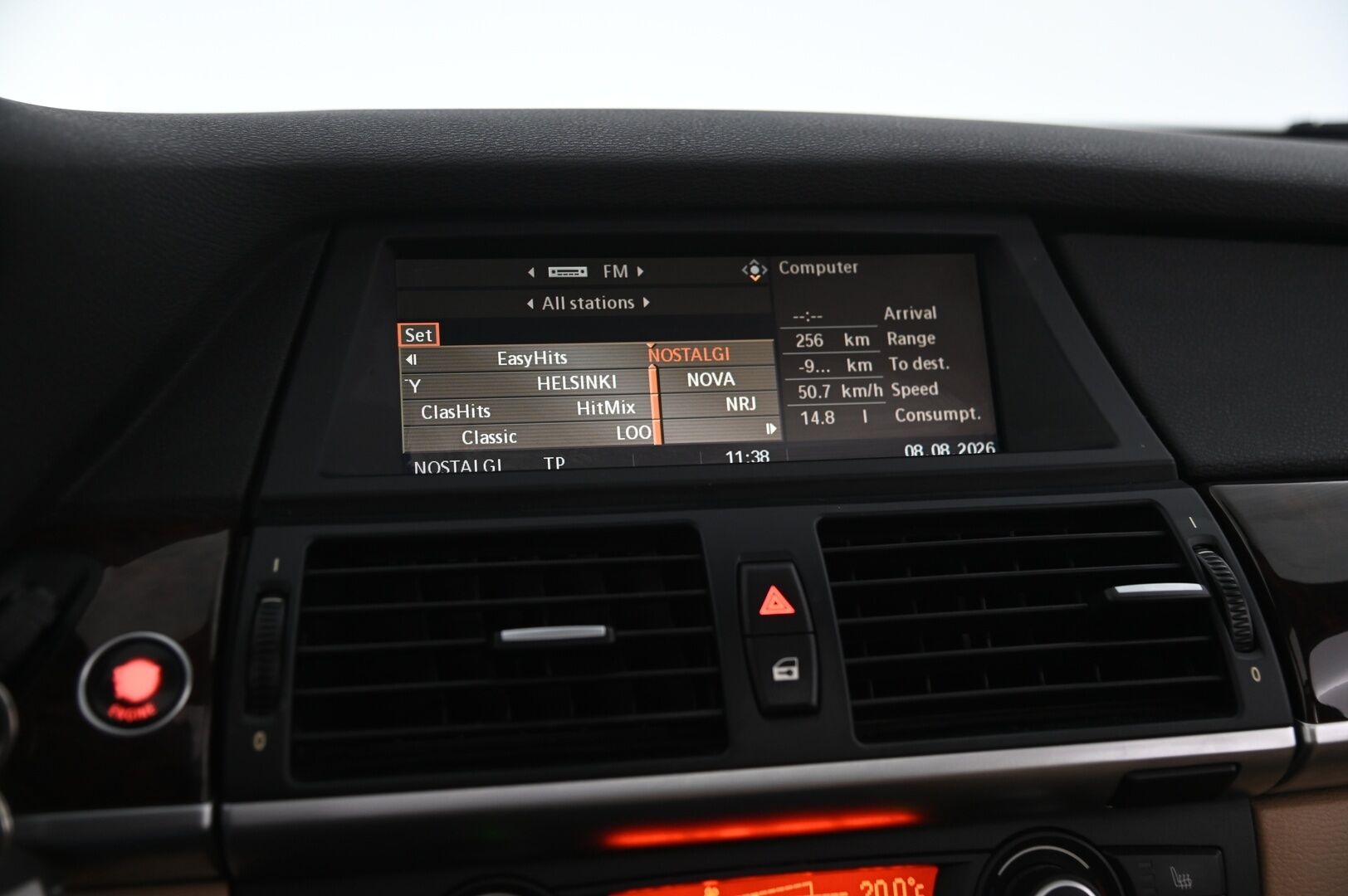 BMW X5 2007 BMW X5 4,8i E70 SAV * MYYDÄÄN HUUTOKAUPAT.COM* - Webasto | Proffanavi | Hifi | Panorama | Adaptive Drive | Xenon | Comfort Muisteilla | Koukku | Juuri Leimattu | MYYDÄÄN HUUTOKAUPAT.COM