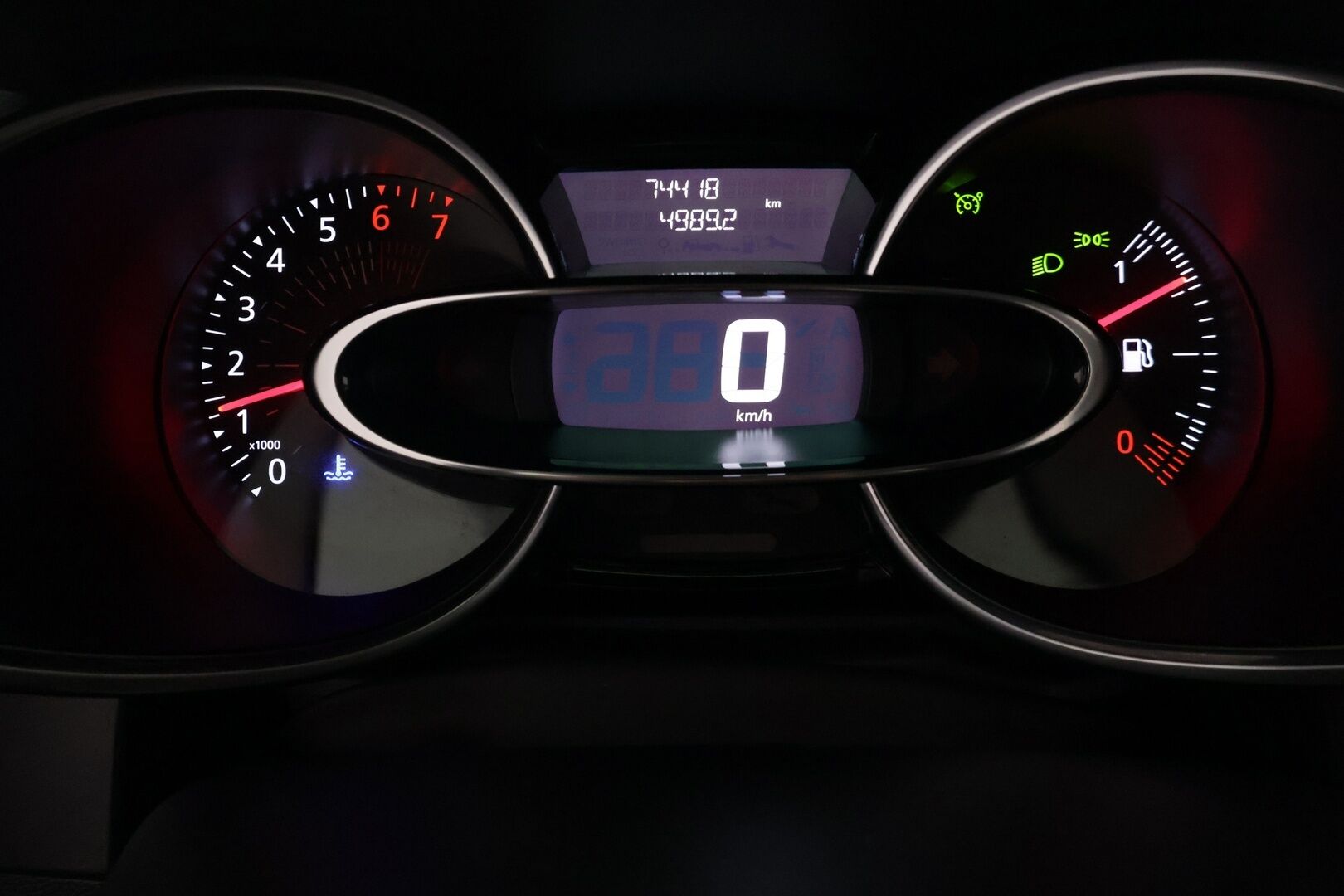 Renault Clio 2018 Sport Tourer Energy TCe 90 S&S Zen S17 - Suomi-auto | Vakionopeudensäädin | Navi | BassReflex | 2x Renkaat |