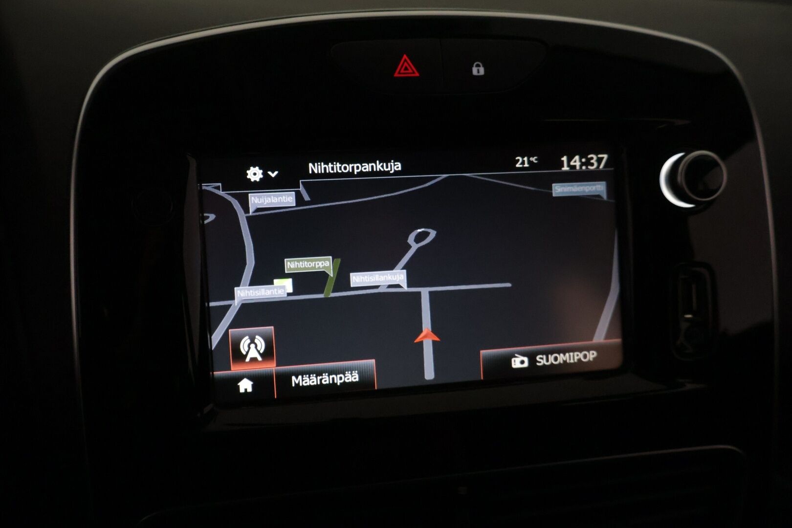 Renault Clio 2018 Sport Tourer Energy TCe 90 S&S Zen S17 - Suomi-auto | Vakionopeudensäädin | Navi | BassReflex | 2x Renkaat |