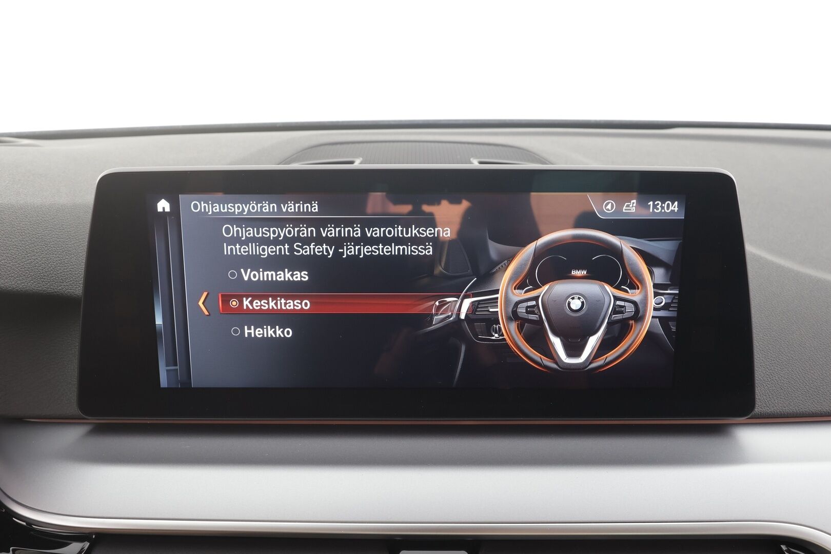 BMW 520 2018 G30 Sedan 520i A Business Comfort - | HUD | ACC | Adapt.LED | 360 | Muistipenkki | Navi | Kaistavahti | Katveavustin | Suomi-auto | Kahdet renkaat | Merkkihuollot | 
