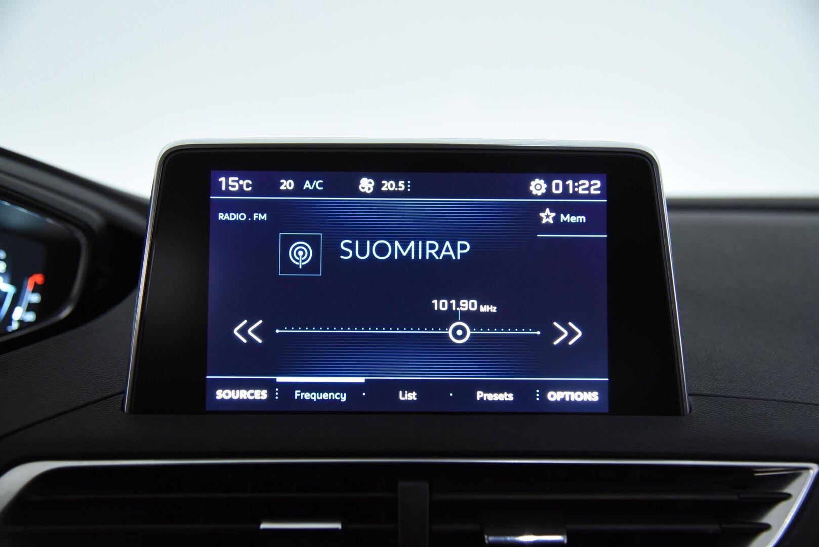 Peugeot 3008 2018 Allure PureTech 130 Automaatti** Myydään huutokaupat.com:issa!