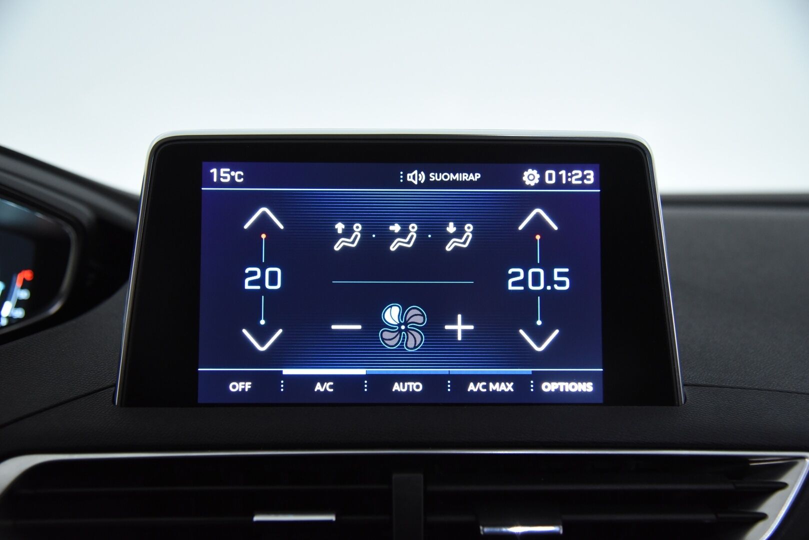 Peugeot 3008 2018 Allure PureTech 130 Automaatti** Myydään huutokaupat.com:issa!