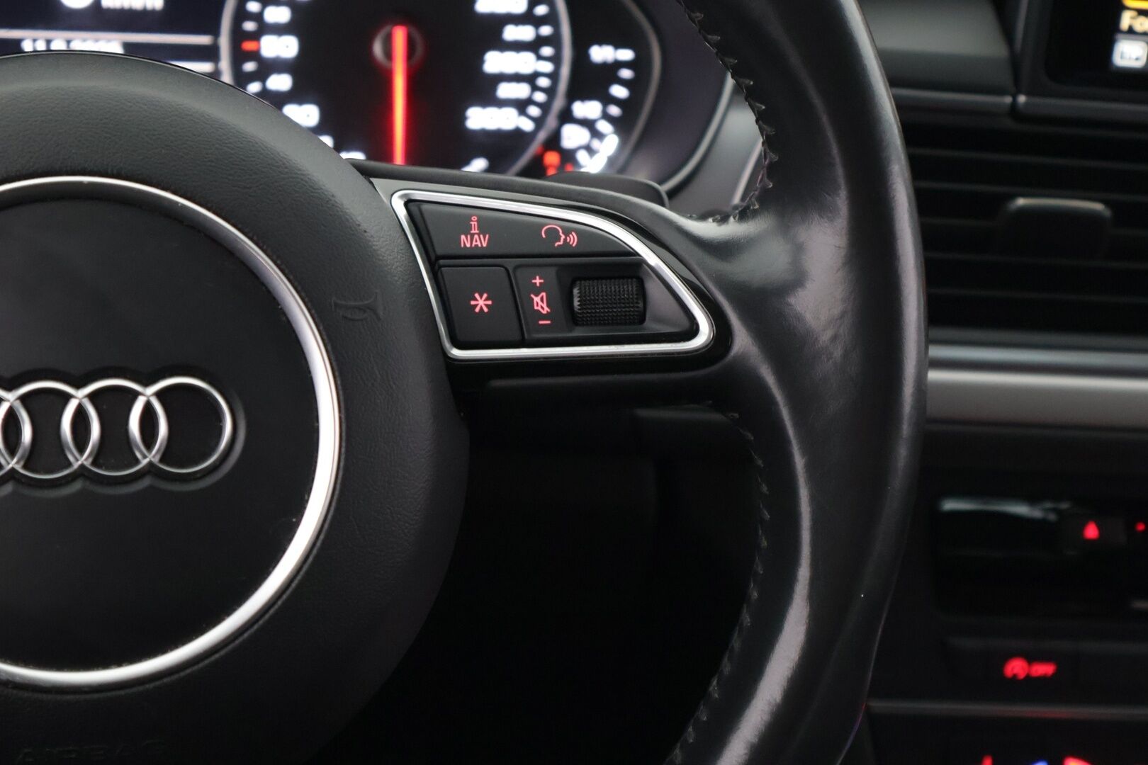 Audi A6 2018 Avant S line Business Sport 2,0 TDI 140 kW quattro S tronic *Ilma-alusta / Adapt Vakkari / Sähkökoukku / SLine* - *Neliveto / Huippuvarusteet / tyylikäs S-Line* 