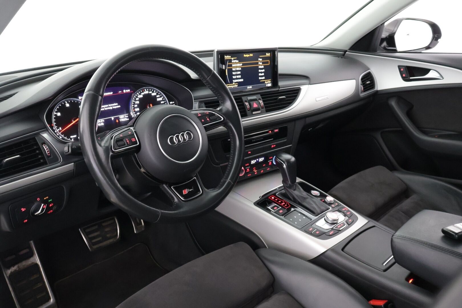 Audi A6 2018 Avant S line Business Sport 2,0 TDI 140 kW quattro S tronic *Ilma-alusta / Adapt Vakkari / Sähkökoukku / SLine* - *Neliveto / Huippuvarusteet / tyylikäs S-Line* 
