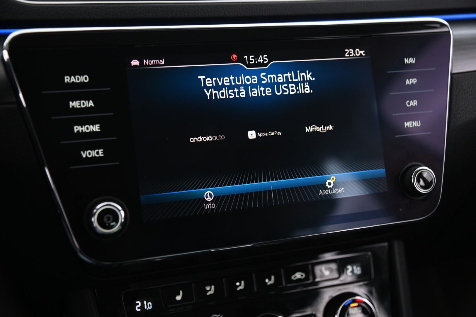 Skoda Superb 2018 2,0 TDI 150 Style BusinessLine DSG Autom. - *Myydään Huutokaupat.com*