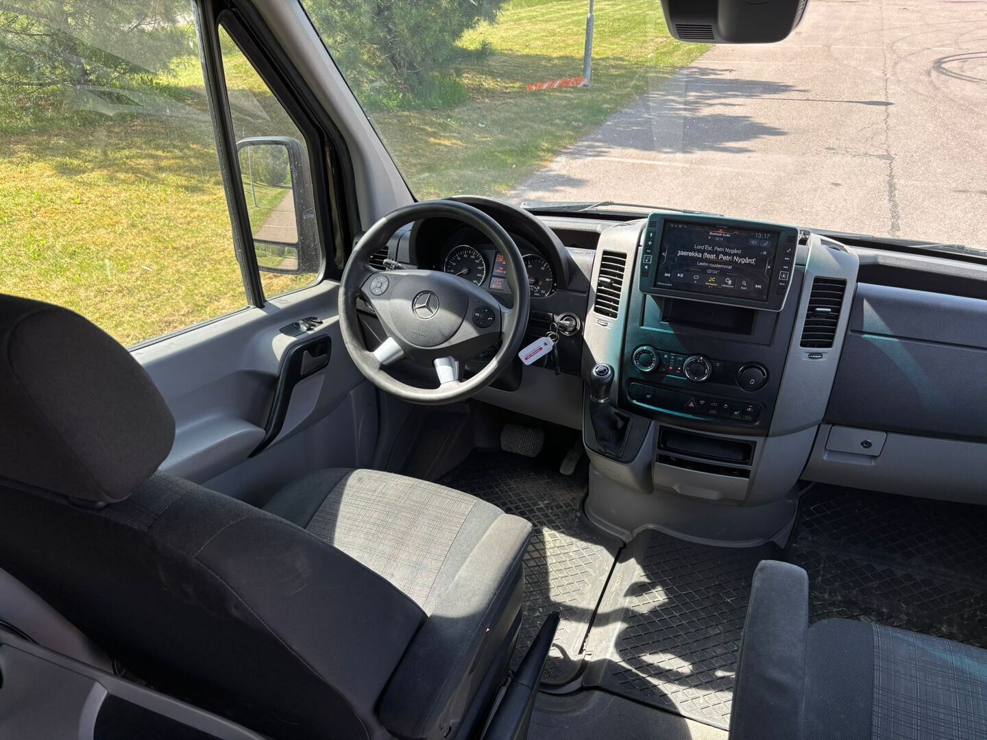 Mercedes-Benz Sprinter 2018 319CDI-3,5/37 KB keskipitkä A2 A - | B-kortilla ajettava | 2+4 välitila | Vakkari | Webasto | Invertteri | P*Kamera | Vetokoukku | 2x Renkaat |