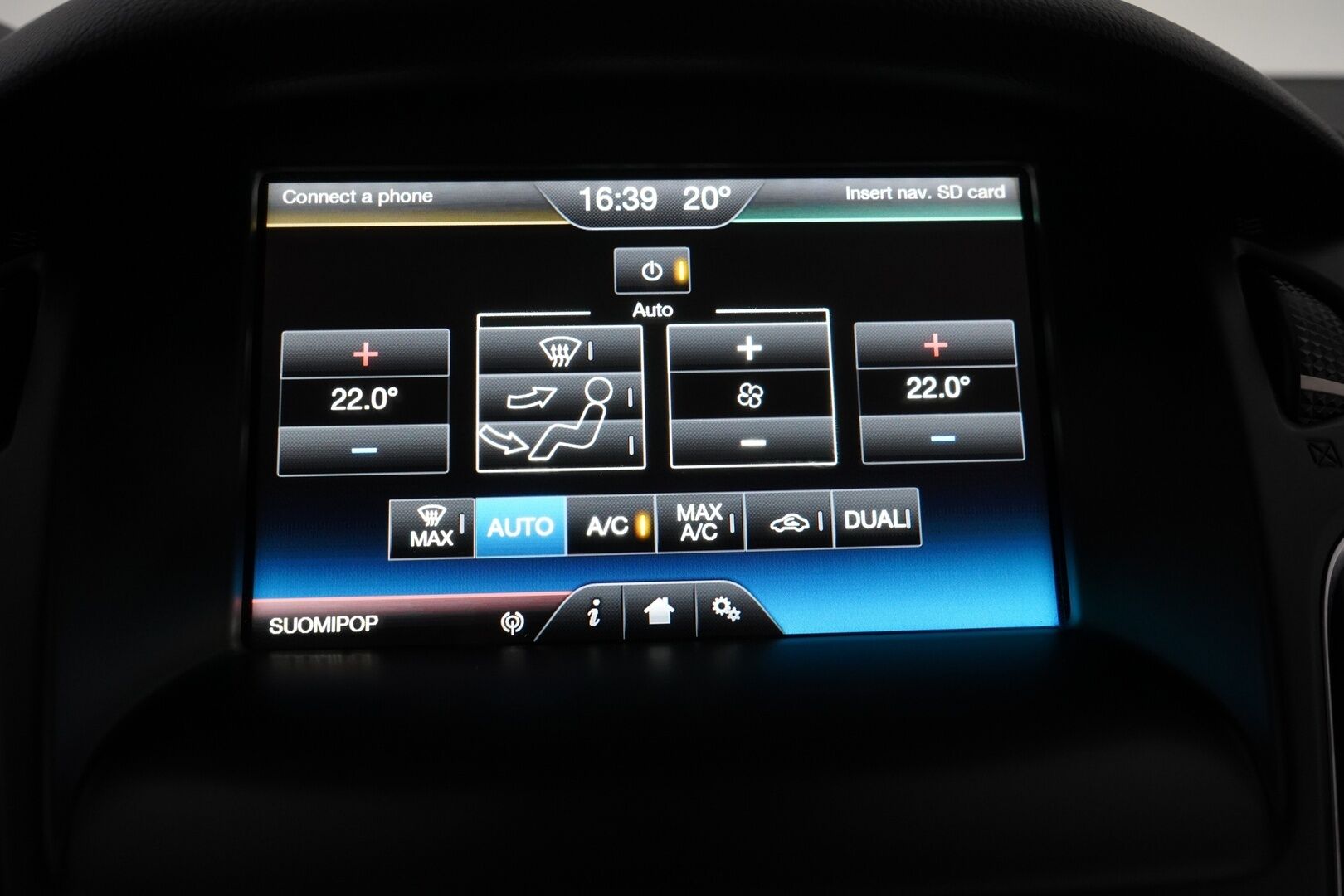 Ford Focus 2015 2,0 TDCi 150 hv Start/Stop PowerShift A6 Titanium Business Wagon *YritysOutlet - Myydään vain yrityksille* - YritysOutlet - Myydään vain yrityksille | Vakkari | Lohko | Tutkat | Puolinahat | Bluetooth | Kahdet Fordin vanteet | Särmä huoltohistoria!