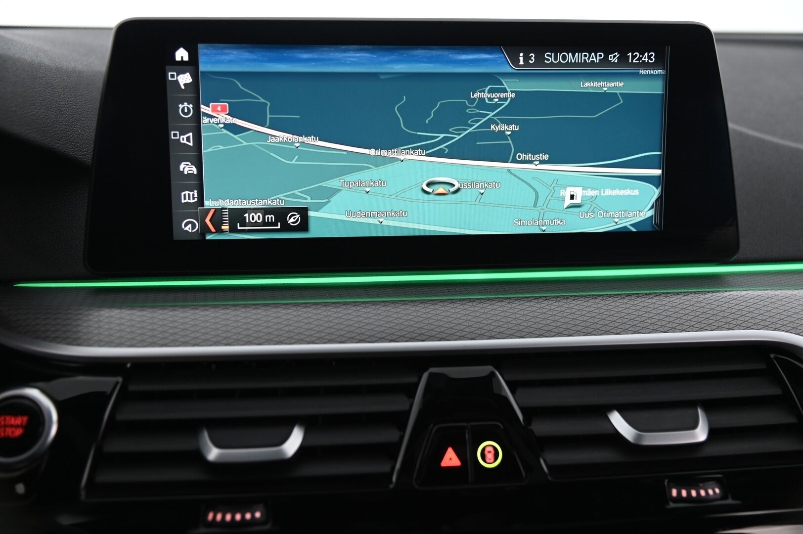 BMW 530 2018 G30 Sedan M-Sport*Hifit / Kattoluukku / Myydään Huutokaupat.com* - *Myydään Huutokaupat.com /2x renkaat & alut*