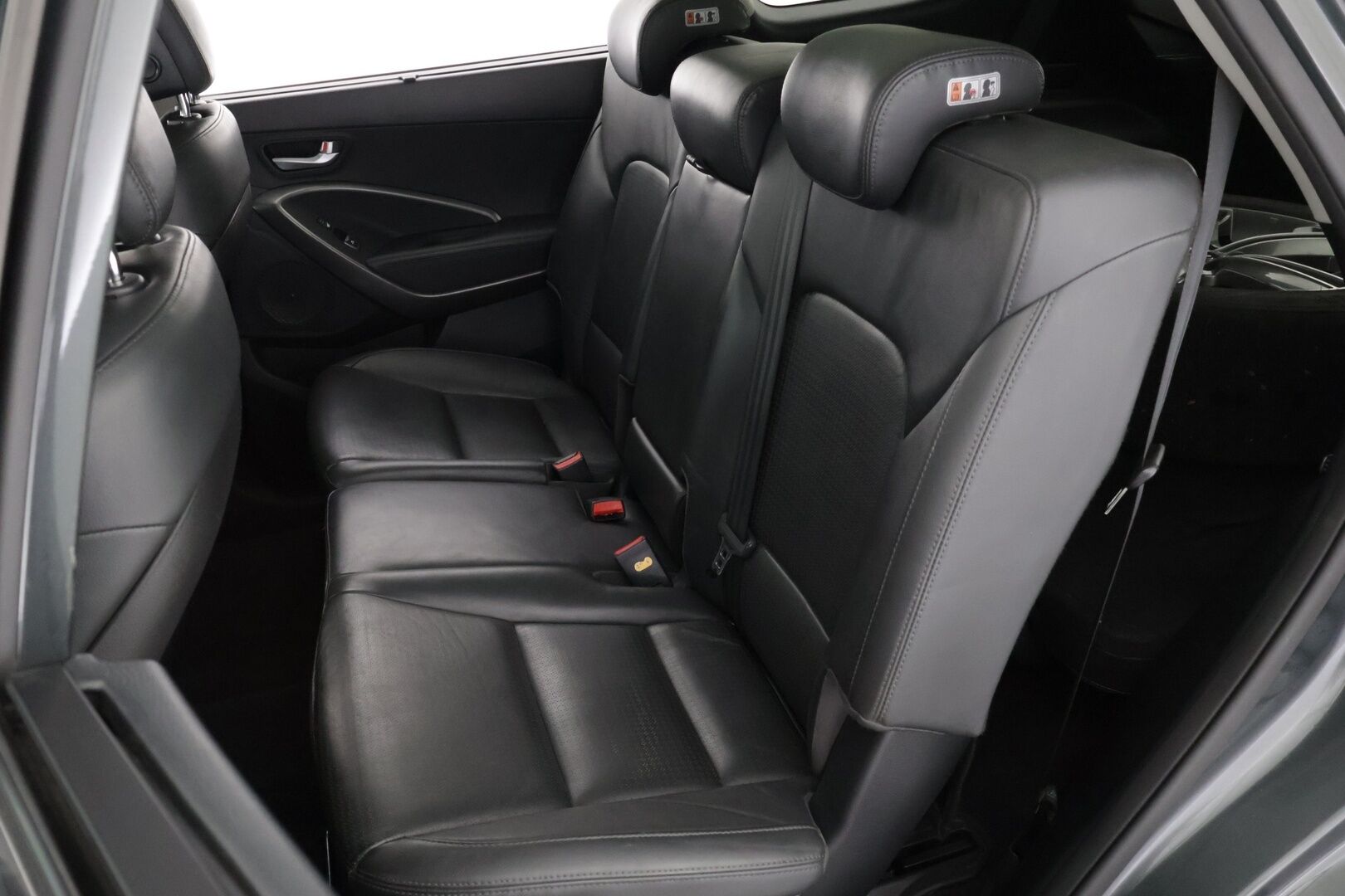 Hyundai Grand Santa Fe 2015 4WD 2,2 CRDi 145kW 6AT Premium 7-paikkainen - ** Vakkari / Muistipenkki / Nahat / Panorama / Koukku / 7-p **