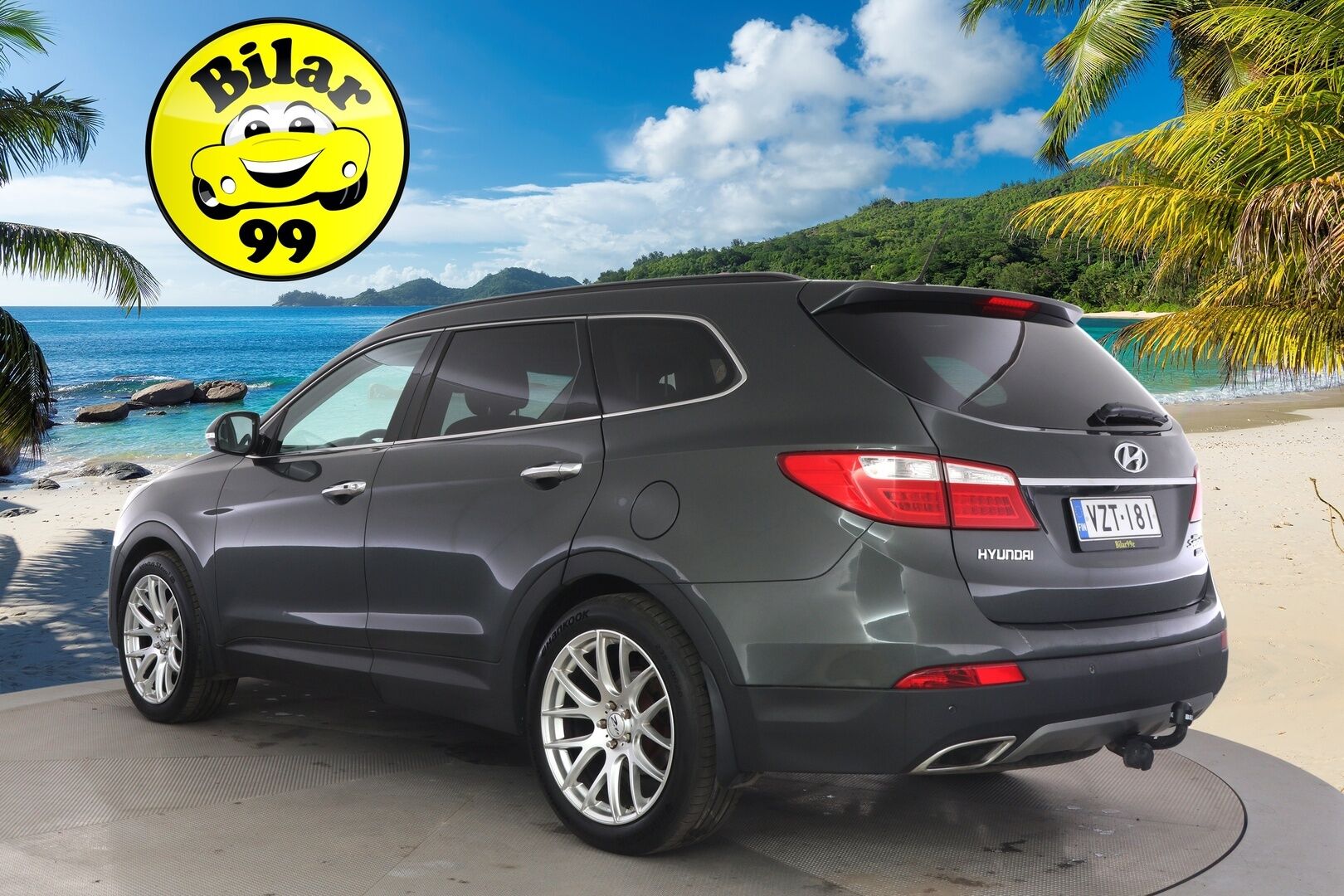 Hyundai Grand Santa Fe 2015 4WD 2,2 CRDi 145kW 6AT Premium 7-paikkainen - ** Vakkari / Muistipenkki / Nahat / Panorama / Koukku / 7-p **