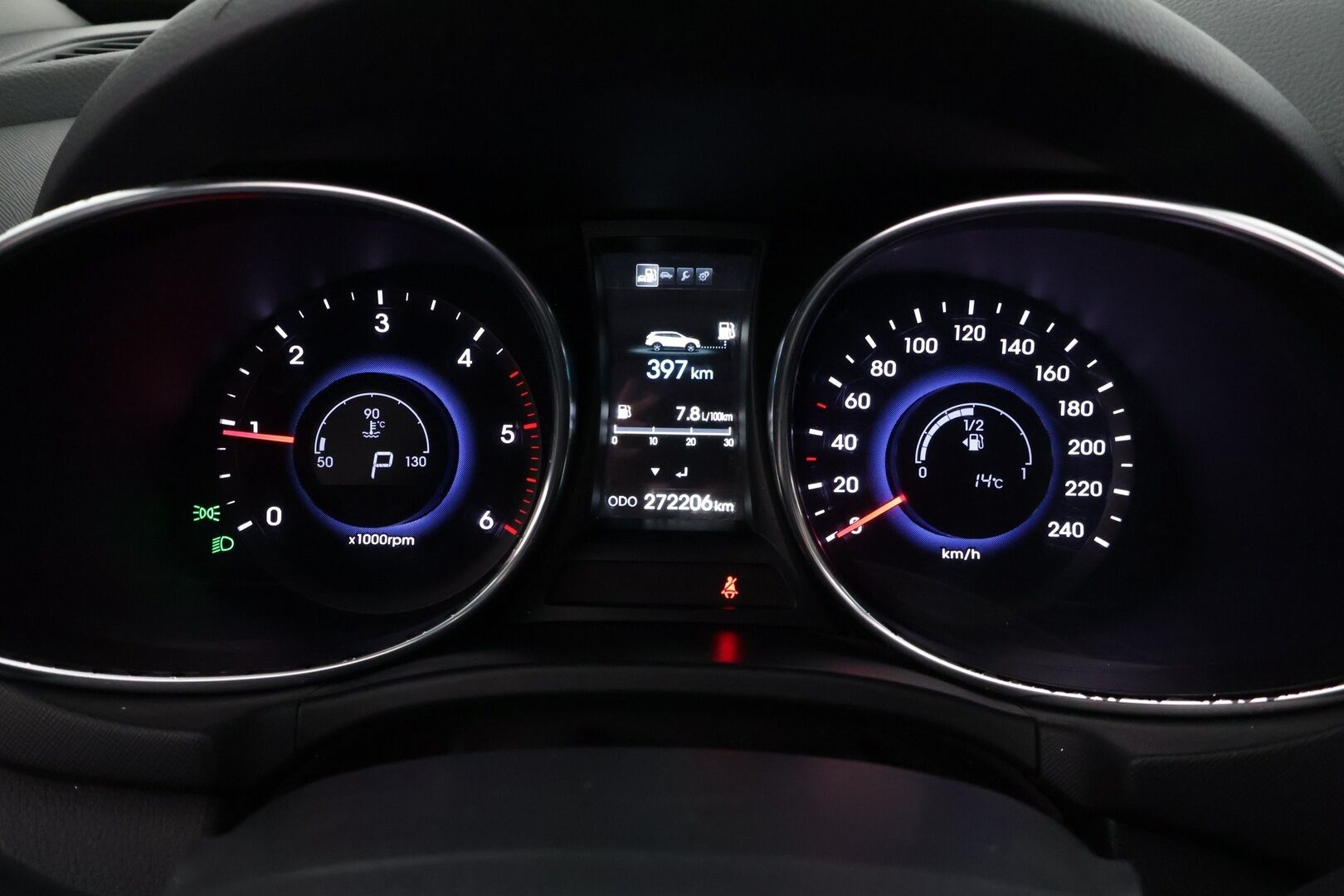 Hyundai Grand Santa Fe 2015 4WD 2,2 CRDi 145kW 6AT Premium 7-paikkainen - ** Vakkari / Muistipenkki / Nahat / Panorama / Koukku / 7-p **