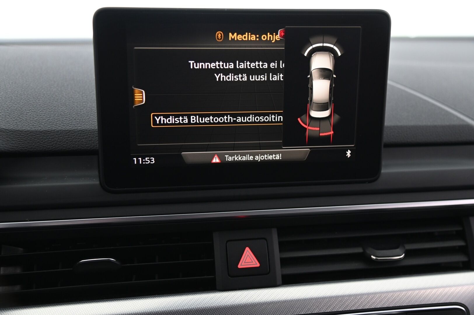 Audi A4 2018 Sedan Business Sport Comfort S line Edition 2,0 TFSI 140 kW S tronic*Webasto / Sporttipenkit / Vetokoukku / Vakkari* - *Webasto kaukosäätimellä / Juuri huollettu / Suomi-auto / 2x renkaat&vanteet* - HULLUT AVAJAISHULINAT KORKOTARJOUS 3,29 %