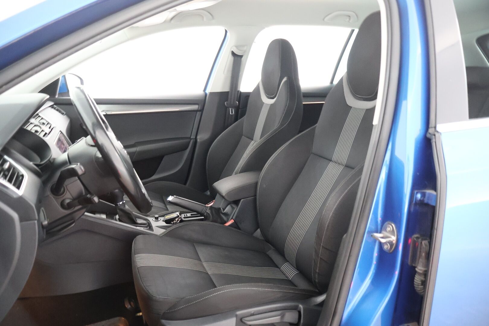 Skoda Octavia 2018 Combi 1,5 TSI Style DSG Autom. - | 1-Om. Suomi-auto | ACC | Webasto | P.kamera | Koukku | LED | BLIS | Keyless | Talvipaketti | Hihna tehty 2024 |