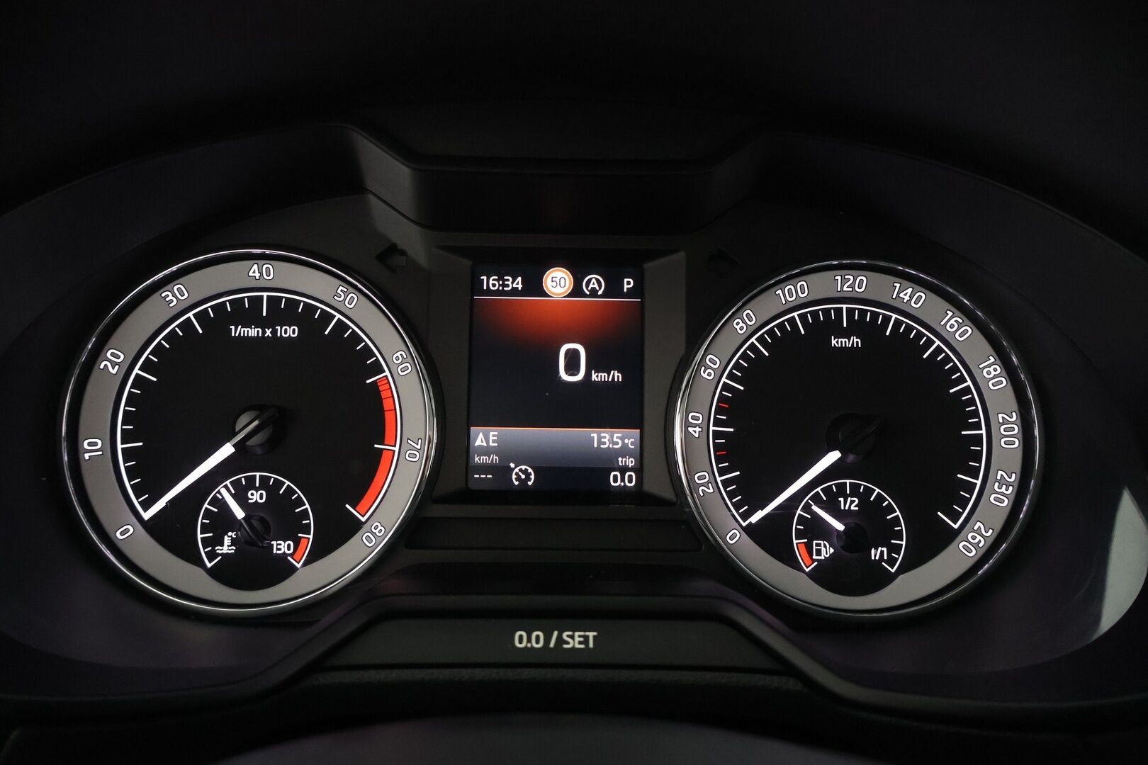 Skoda Octavia 2018 Combi 1,5 TSI Style DSG Autom. - | 1-Om. Suomi-auto | ACC | Webasto | P.kamera | Koukku | LED | BLIS | Keyless | Talvipaketti | Hihna tehty 2024 |