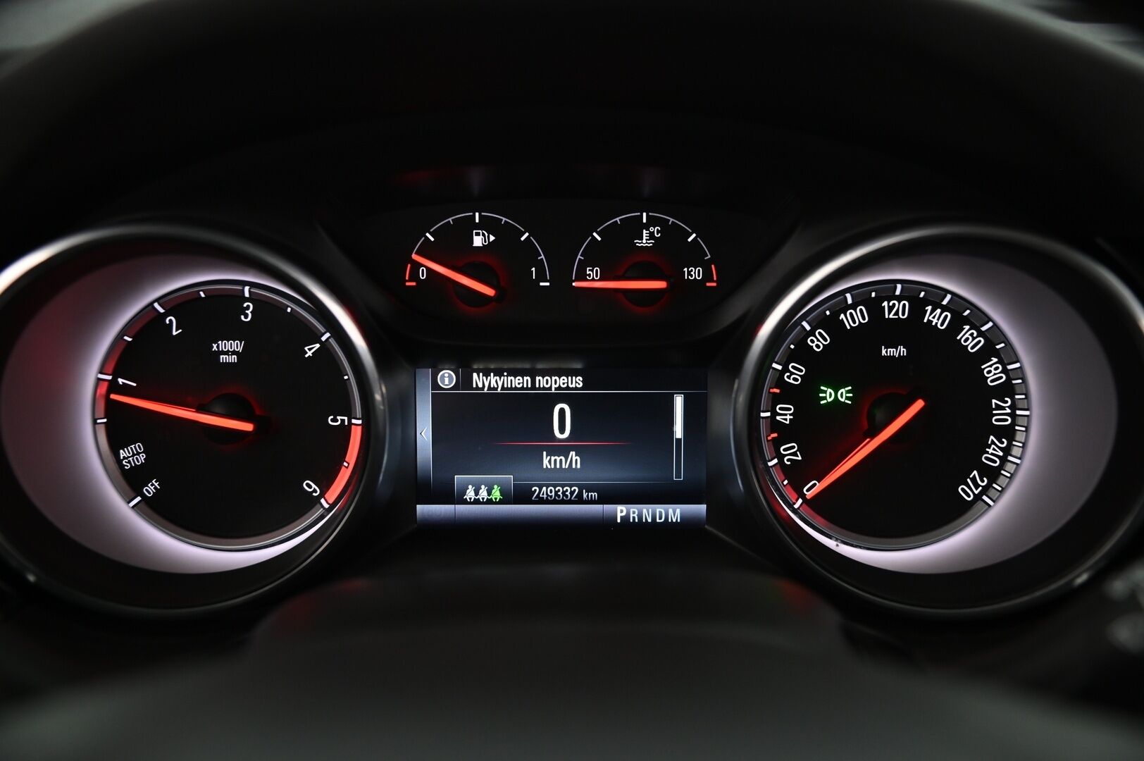 Opel Insignia 2018 Sports Tourer Innovation 1,6 CDTI ECOTEC *Suomi-Auto / Webasto / Vakkari / Muistipenkki hieronalla / Tuuletetut etuistuimet / 360-Kamera / Navi* - *Tutkat / Kessy / Blis / Urheiluistuimet / Nahkasisusta / Ratinlämmitys / 2X renkaat vanteineen* - HULLUT AVAJAISHULINAT KORKOTARJOUS 3,29 %