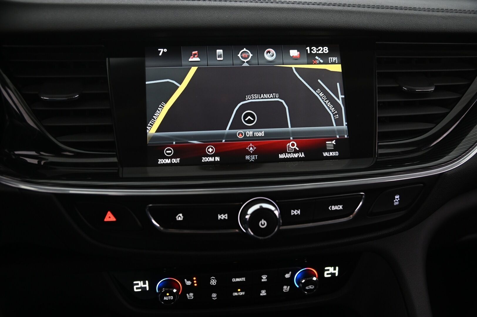 Opel Insignia 2018 Sports Tourer Innovation 1,6 CDTI ECOTEC *Suomi-Auto / Webasto / Vakkari / Muistipenkki hieronalla / Tuuletetut etuistuimet / 360-Kamera / Navi* - *Tutkat / Kessy / Blis / Urheiluistuimet / Nahkasisusta / Ratinlämmitys / 2X renkaat vanteineen* - HULLUT AVAJAISHULINAT KORKOTARJOUS 3,29 %